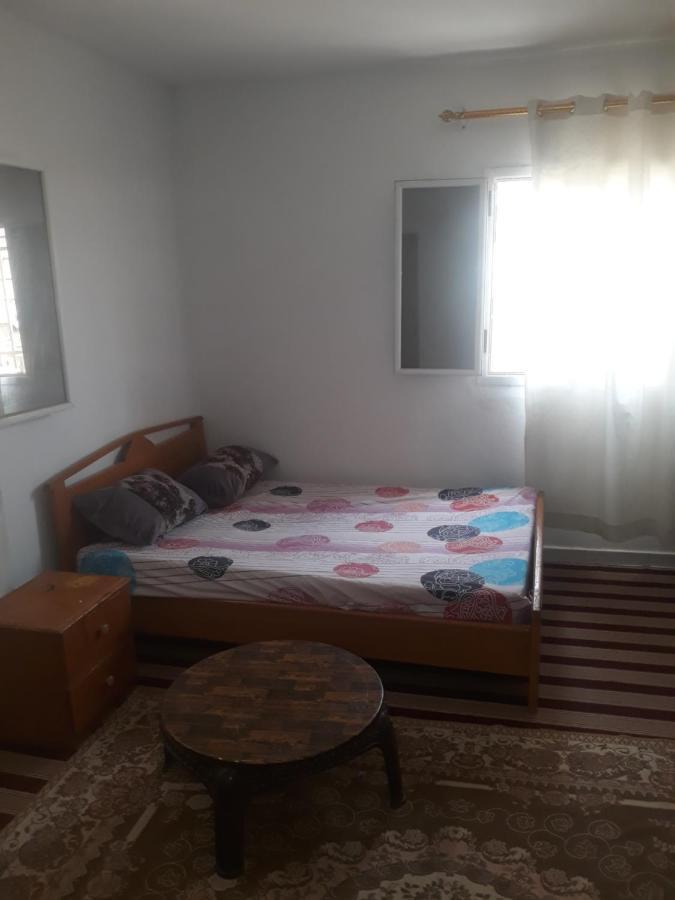 Transit Hotel Нуакшот Екстериор снимка